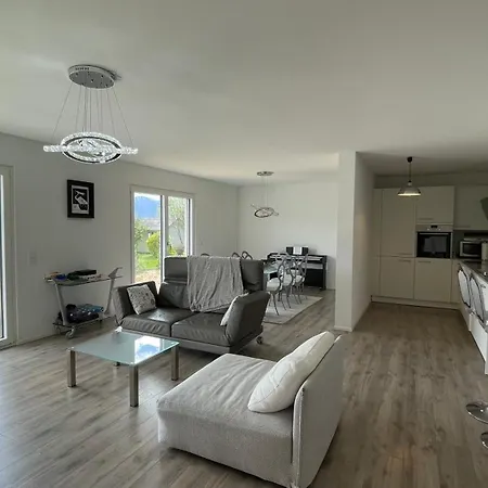 Le - Designer's With A Stunning And Mountain View Apartament *