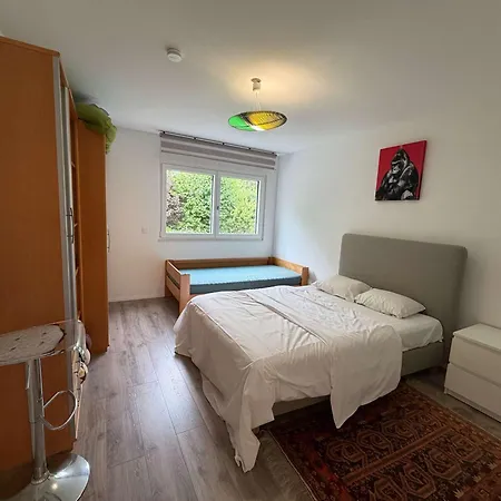 Apartment Le - Designer's With A Stunning And Mountain View *