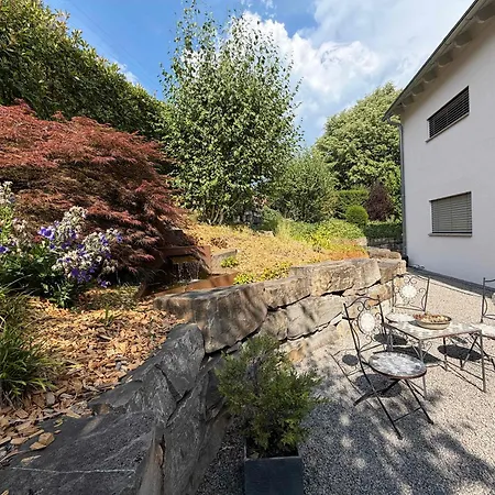 Apartment Le - Designer's With A Stunning And Mountain View