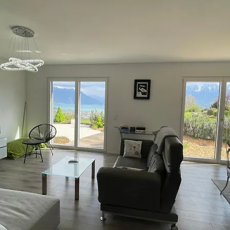 Apartamento Le - Designer's With A Stunning And Mountain View *